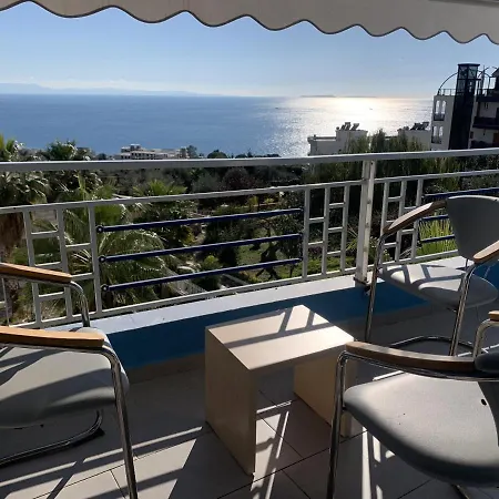 Apartment Turquoise Sea View